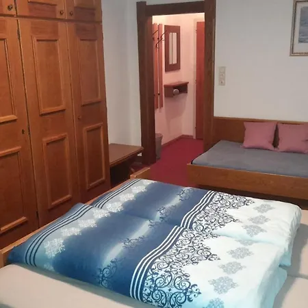 Krinserhof Easy-rooms 2* זיפלד אין טירול