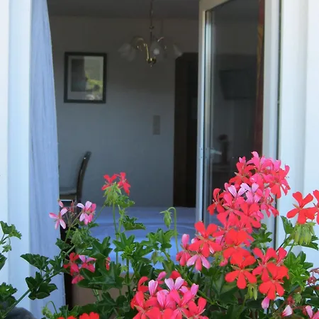 Krinserhof Frühstückspension 2*