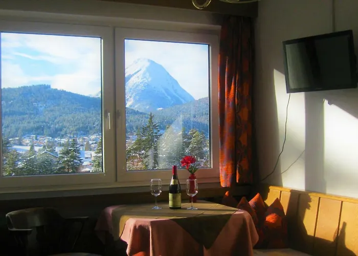 Garni Krinserhof ゼーフェルト・イン・チロル